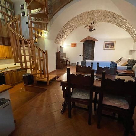 Happy House - Porta San Giacomo Assis Exterior foto