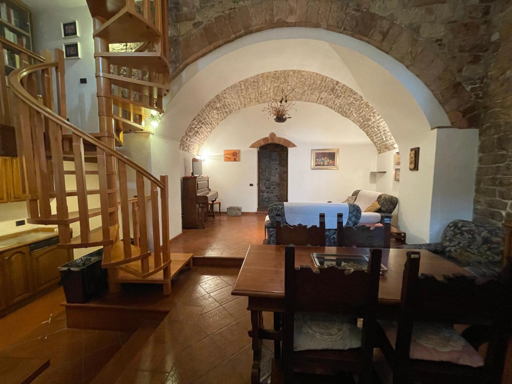 Happy House - Porta San Giacomo Assis Exterior foto